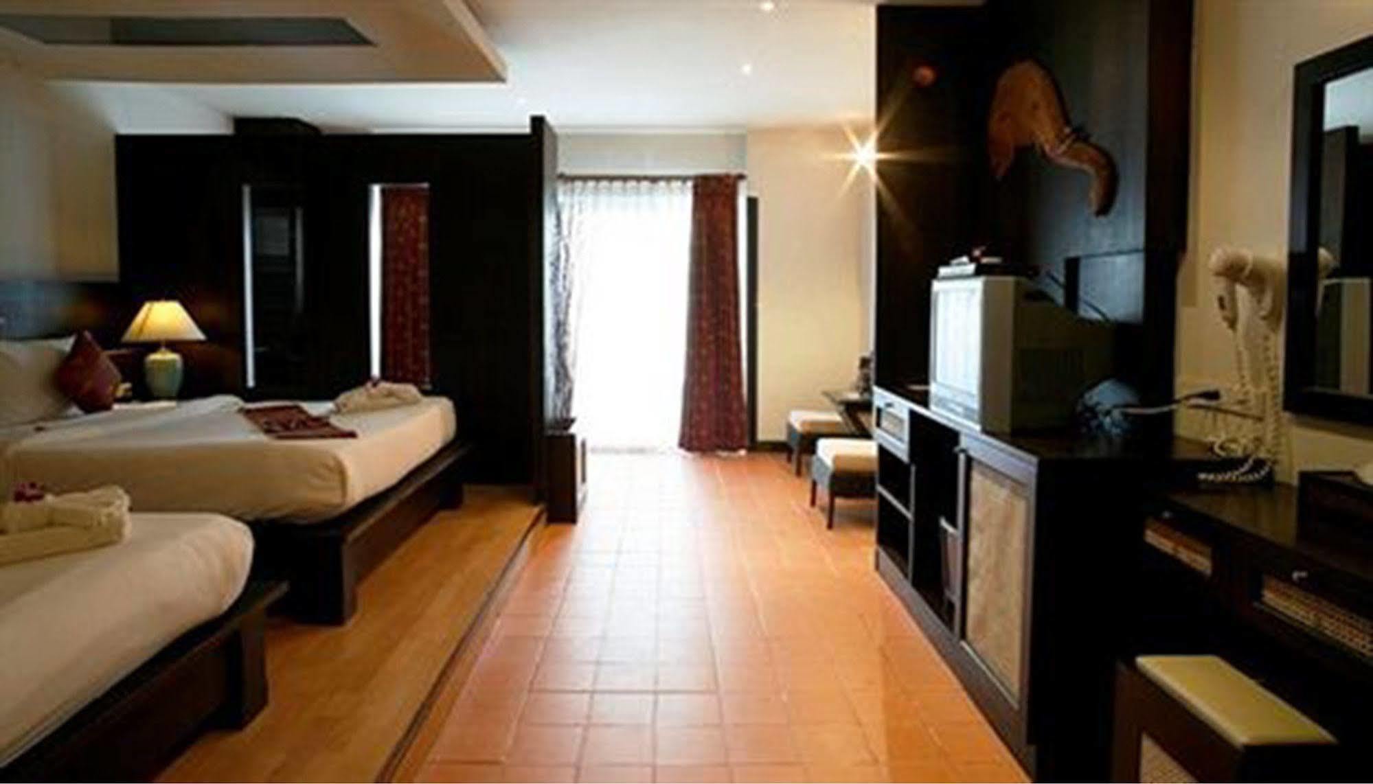 Krabi Tropical Beach Resort Ao Nang Bagian luar foto